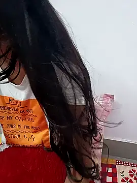 Snapshot of Mustardqueen chatting on October 18, 3:15 pm Mustardqueen online show from October 18, 3:15 pm