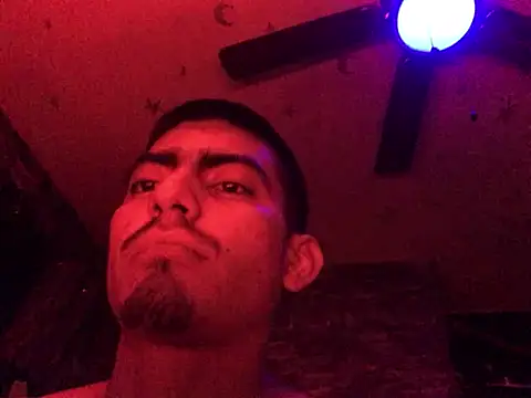 Kike8090 online show from March 28, 5:45 pm