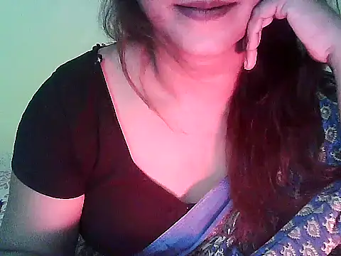 Model Srinika online show from October 24, 8:21 am