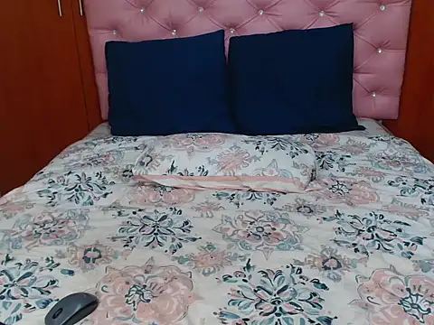 SweetDarkCherry online show from October 20, 10:46 pm
