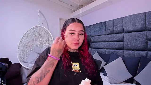 atennea diiossa online show from November 21, 11:45 am