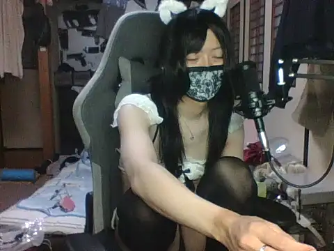 Snapshot of harinyanxxx chatting on October 19, 8:22 pm harinyanxxx online show from October 19, 8:22 pm