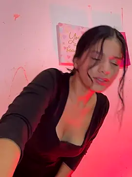 Julieta-Cutie online show from October 19, 5:20 am