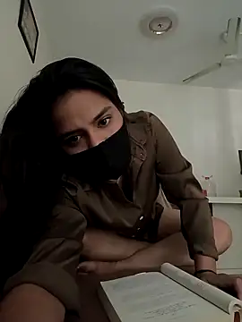 radhika4445 online show from March 14, 5:52 am