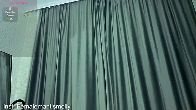 MissPompadure online show from November 20, 2:01 am