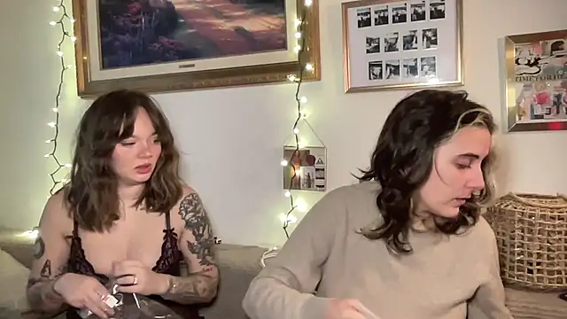 lill daddysgirl online show from December 16, 12:27 am