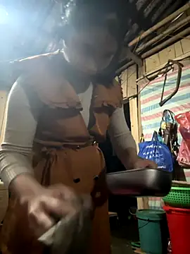 Linh-xxx online show from November 10, 10:54 am