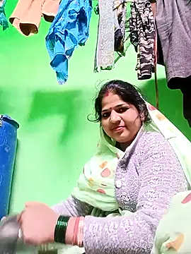 Karishma cute online show from January 19, 3:25 am