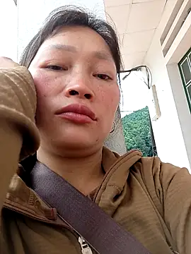 siusiu-00 online show from November 17, 6:03 am