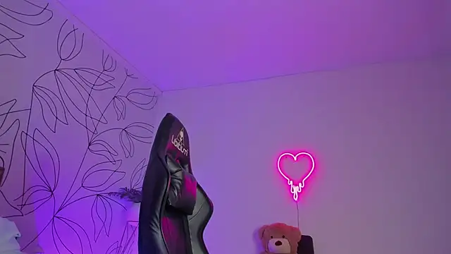 merida 06 online show from October 27, 1:45 am