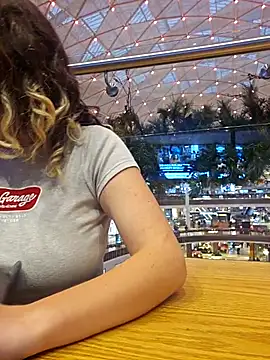 Ryan ruru online show from October 22, 9:09 pm