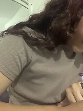 La-Gatiita-trans online show from April 15, 1:39 am