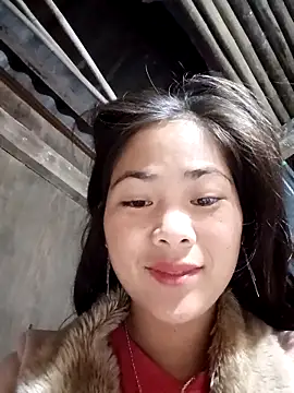 Lyssa-a online show from November 18, 9:27 pm