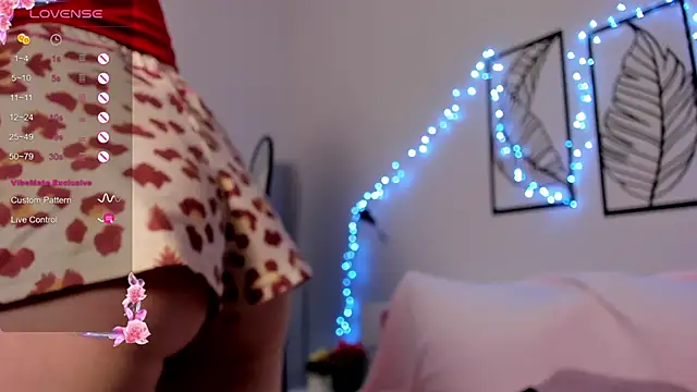 AdeleSilver online show from November 16, 2:02 am