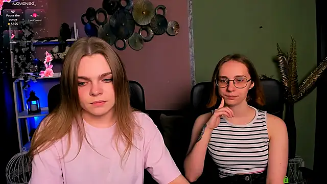 evalora vei online show from November 8, 8:14 pm