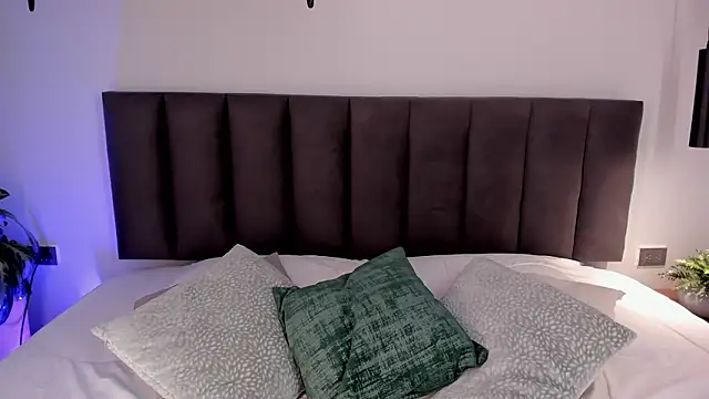 AilanaCortes online show from January 19, 12:56 pm