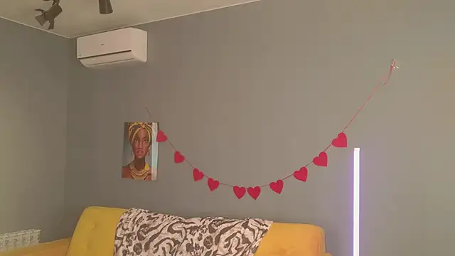 BellaSink online show from March 13, 6:04 am