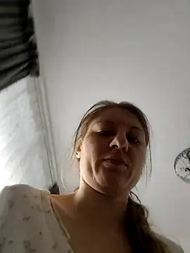 SandyCassie online show from March 24, 7:47 am