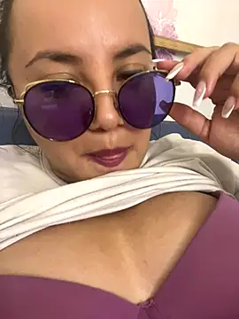 Snapshot of antoniamiller69 chatting on October 16, 6:38 am antoniamiller69 online show from October 16, 6:38 am