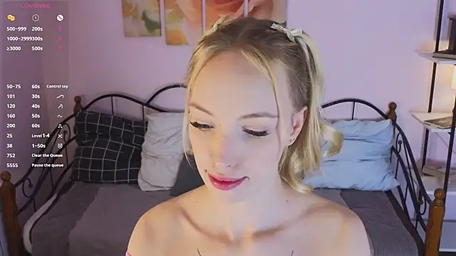 Grace Glend online show from April 17, 10:23 pm