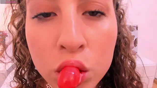 SharonMartini online show from October 25, 1:30 pm