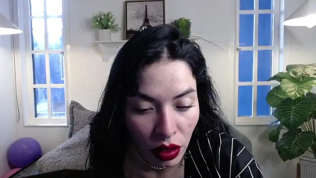 liafaith online show from November 17, 1:56 pm