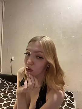 AlexandraXKitty online show from November 29, 11:42 pm