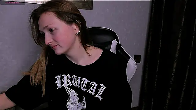 nikandlina online show from November 5, 5:51 pm