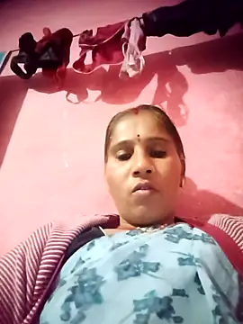 OliveGreen22 online show from November 13, 6:56 am