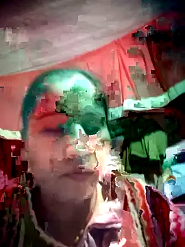 OliveGreen22 online show from November 30, 1:43 am