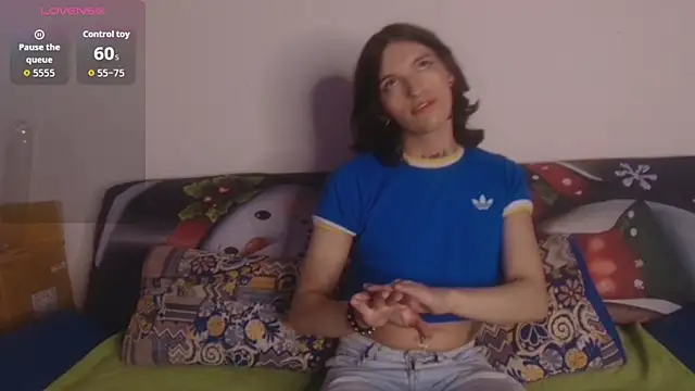 Scarlett crastrawberry online show from November 18, 11:59 pm