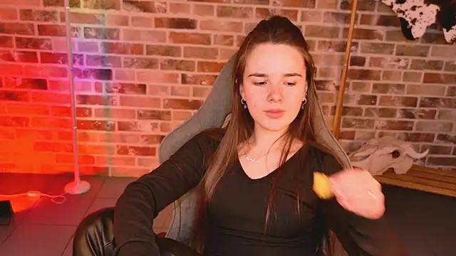 May Bloom online show from March 23, 12:11 pm