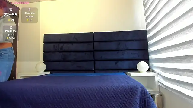 melanie roux   online show from January 15, 12:33 pm