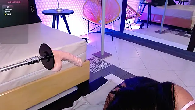 SashaaVixen online show from November 27, 11:57 am