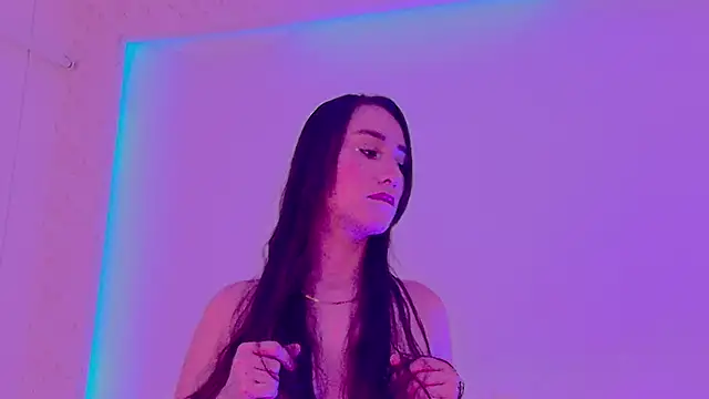 Catalina-Thompson online show from November 13, 12:59 pm