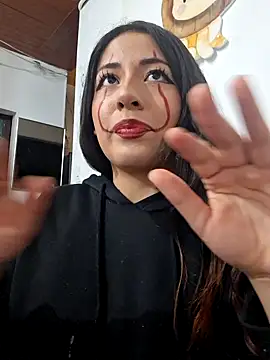 chloebrownn03 online show from October 28, 3:45 am