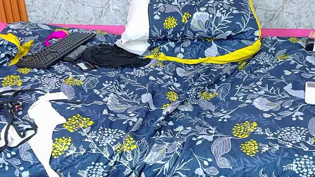 matureahomegirl online show from February 4, 6:49 am