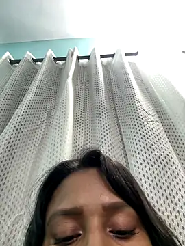 heenashai online show from December 18, 8:24 pm