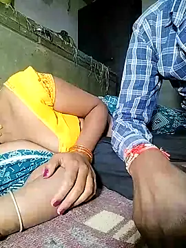 Hot cauple indian online show from March 27, 3:35 pm