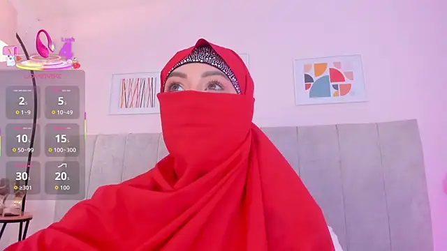 fatiima  online show from March 18, 7:19 pm