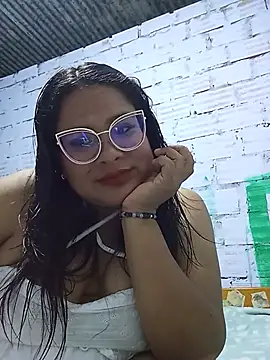 celeste122595 online show from June 5, 3:32 am