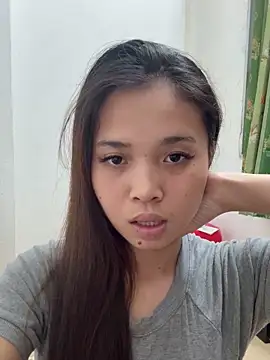 aaaaawhate online show from November 6, 11:27 am