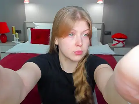 Stella Light online show from December 3, 10:50 am