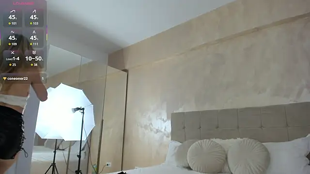 KaylaBenz online show from November 9, 10:16 pm