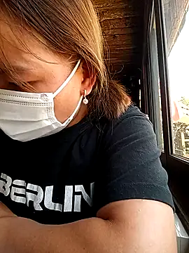 sowbibi online show from February 15, 6:05 am