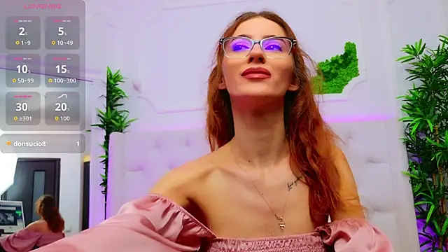 ElisaCharm online show from December 3, 3:42 am