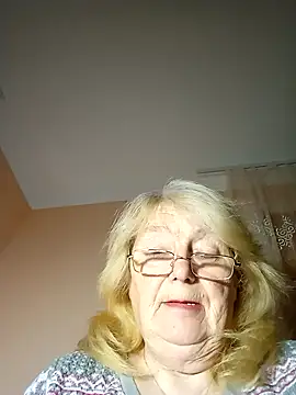 AmyLove353 online show from November 26, 5:30 am