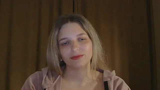 ElisSky301 online show from April 25, 6:38 pm