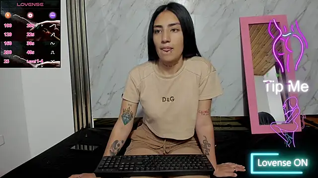 Sasha Blonde online show from November 5, 8:25 pm