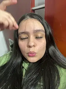 Selena Roa online show from April 13, 11:27 pm